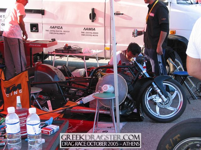 5th Championship Drag Race October 2005 - Athens (c) www.greekdragster.com - The Greek Dragster Site