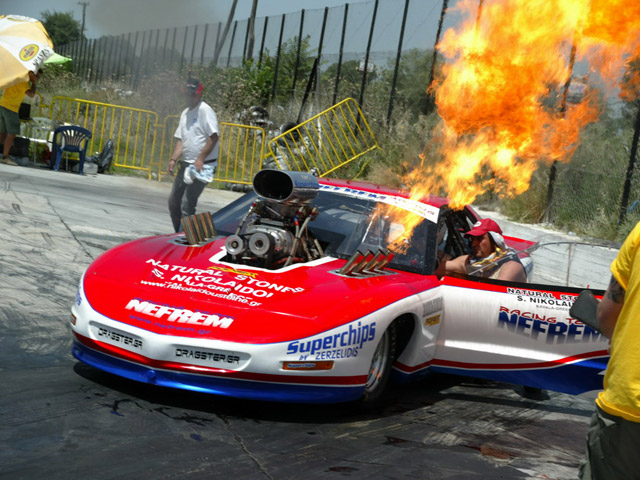     (c) greekdragster.com - The Greek Dragster Site